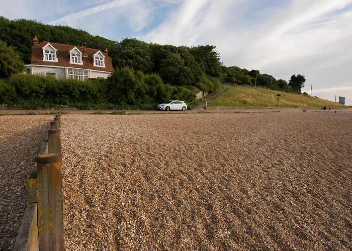 Luxury Beach House On The Whitstable Coast
